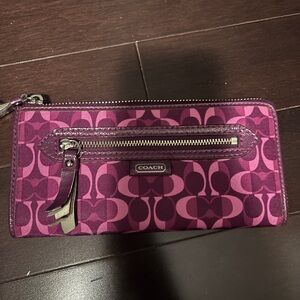 SOLD ❌Vintage Coach Pink and Purple Wallet